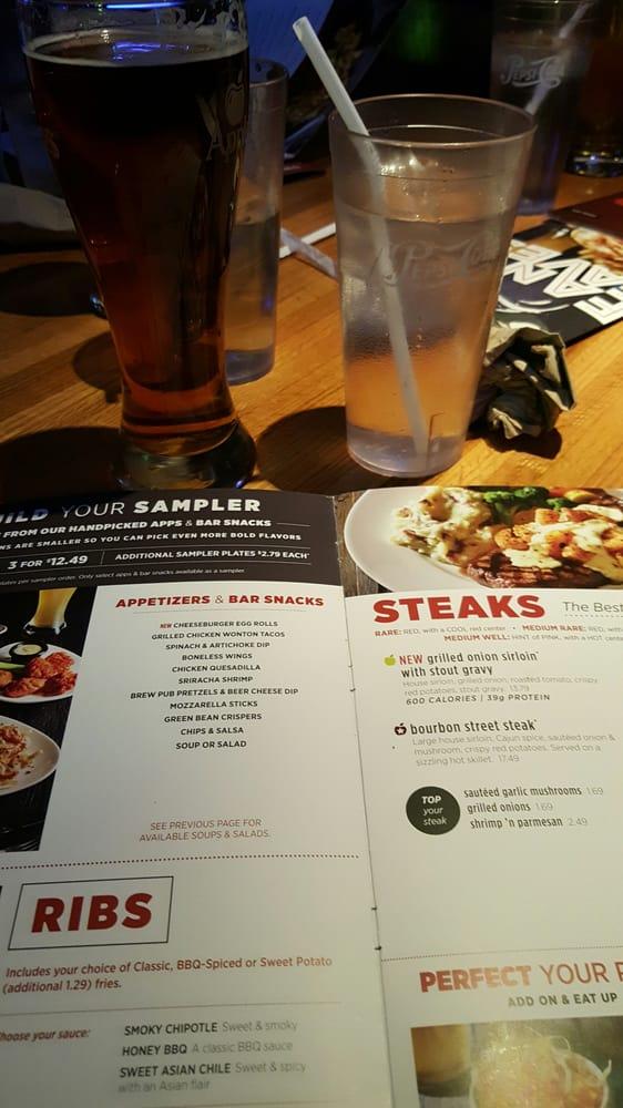 Applebee's Grill + Bar меню