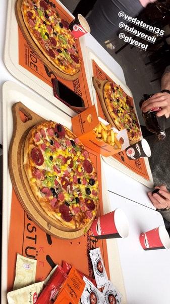 Pizzarella меню